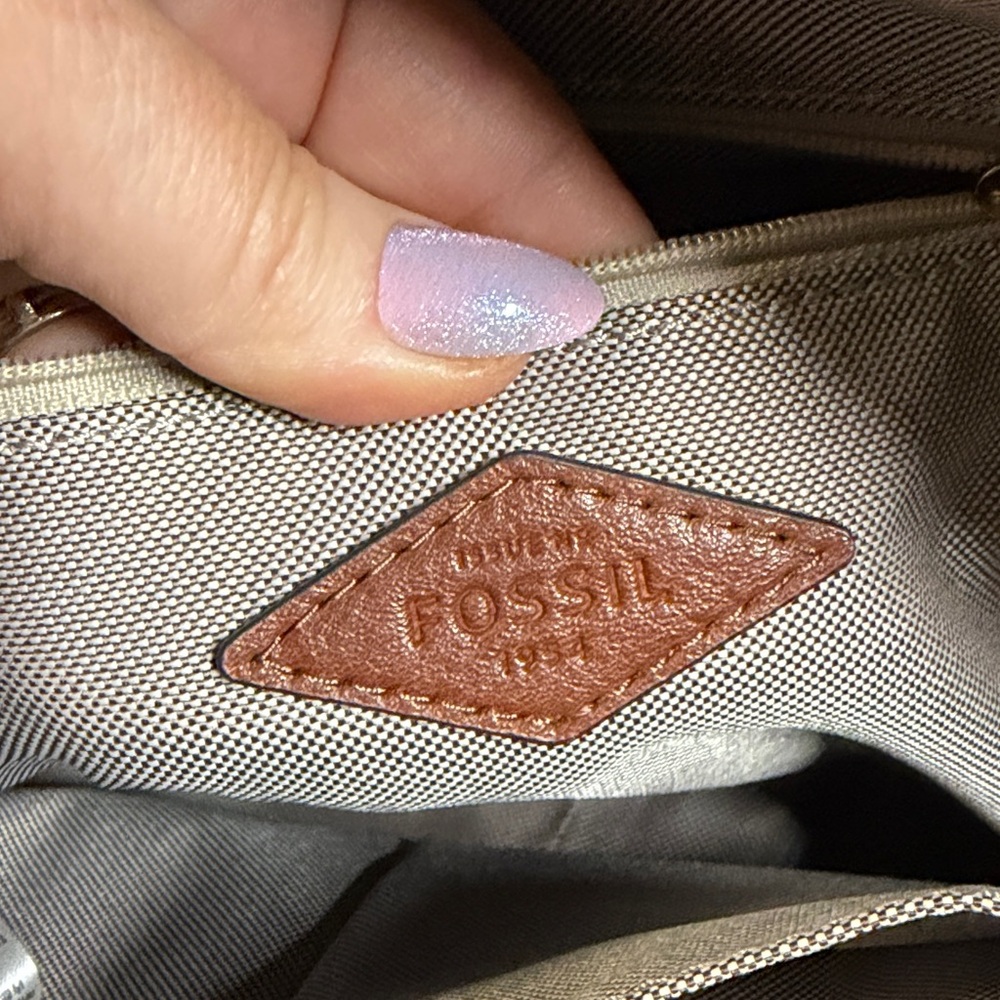 Fossil mini backpack - image 3